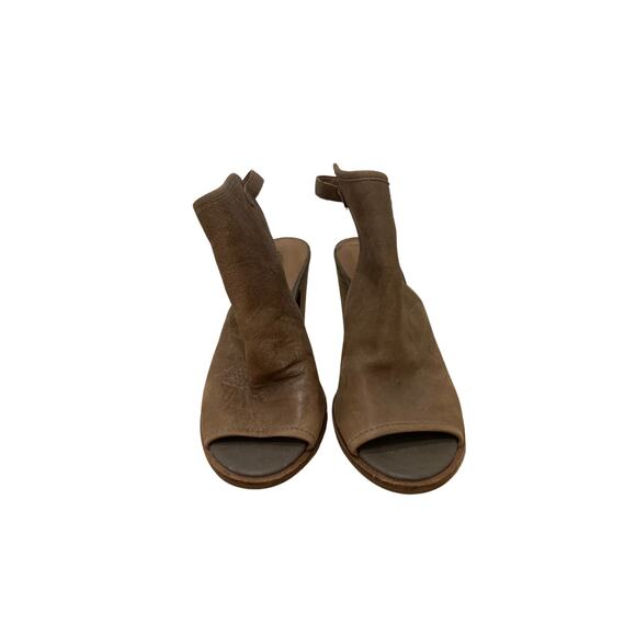 Lucky Brand, Women's, Taupe, Leather Upper, Open-Toe Heeled Booties, Size 7.5 - Picture 4 of 7